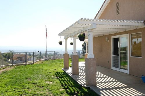 5580 Via Escalante, Riverside CA  92509-5562 exterior