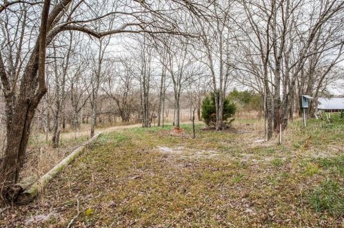 2664 Rose Hl Rd, Whitewright TX exterior