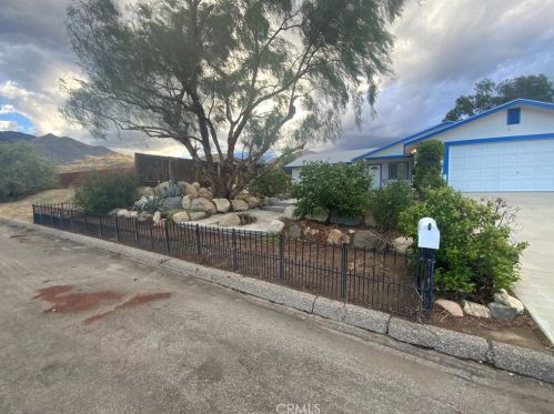 4221 Manzanita St, Lake Isabella, CA 93240-8717