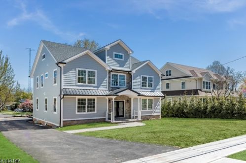 23 Alexander Ave, Bloomfield, NJ 07003-3140