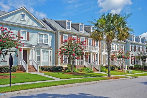 1477 Clancy Rd, Mount Pleasant, SC 29466-9319