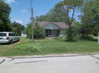 505 Maple St, Oxford, KS 67119-8230