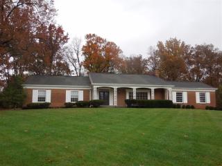 7300 Cayuga Dr, Cincinnati OH  45243-3541 exterior