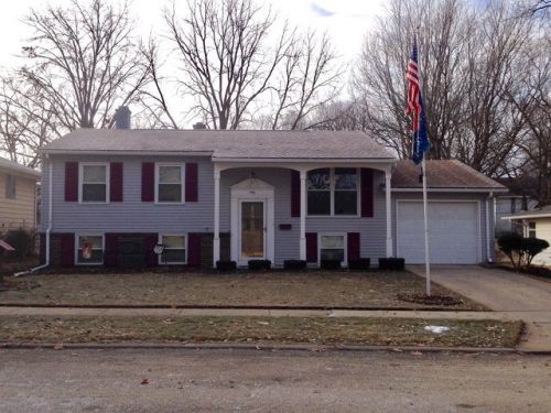 530 Heather Ln, Nelson, IL 61021-1131
