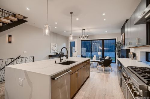 3949 Lipan St, Denver CO 80211-2547 exterior