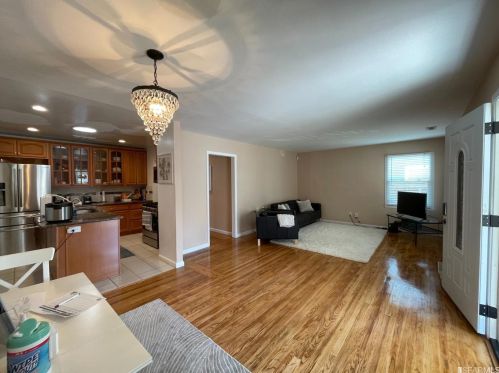 19768 Royal Ave, Hayward, CA 94541-3652