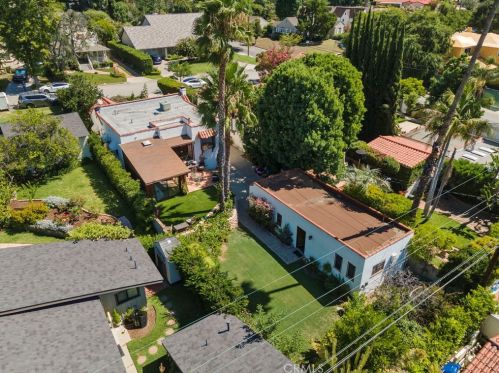 2028 Rangeview Dr, Glendale CA  91201-1146 exterior