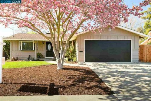 957 Duar Dr, Concord, CA 94518-3302