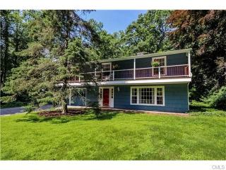 23 Kent Hills Ln, Wilton CT  06897-4314 exterior