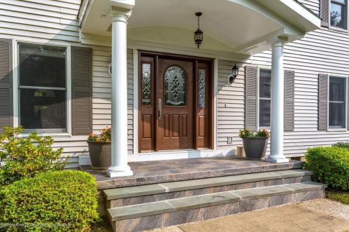 54 Woodruff Rd, Plumsted Township, NJ 08533-2016