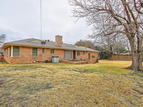 5959 Elderwood Dr, Dallas TX  75230-3452 exterior