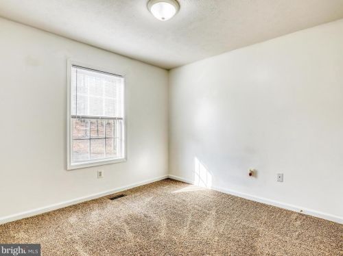 653 Warden Circle Rd, Wardensville WV  26851-8354 exterior