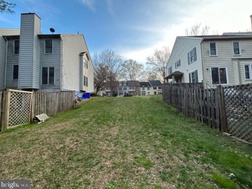 13627 Cedar Creek Ln, Silver Spring MD 20904-5332 exterior