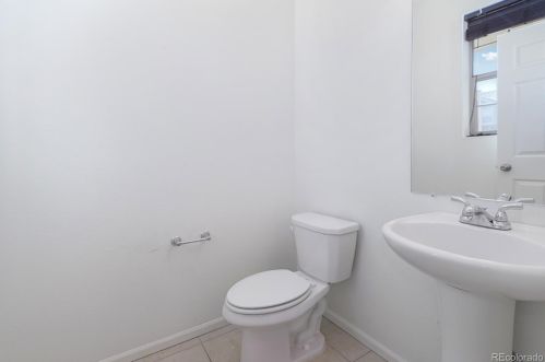 4587 Walden Ct, Denver CO 80016-1187 exterior