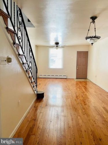 822 Dudley St, Philadelphia, PA 19148-2340