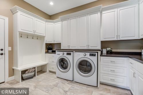 2525 Condon Ct, Saint Paul MN  55120-1679 exterior