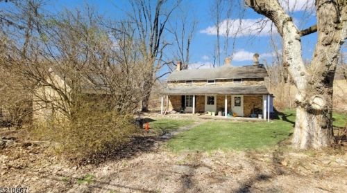 153 Mount Grove Rd, Califon, NJ 07830-4220