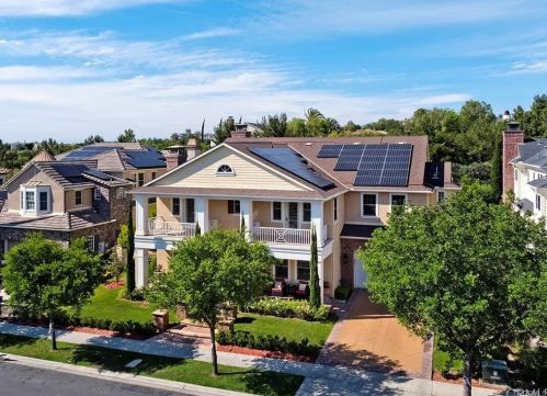 5 Moonlight Isle, San Juan Capistrano, CA 92694-1380