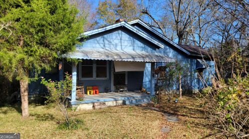 2 Washington St, Barnesville, GA 30204-1350
