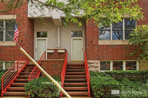 1877 Prairie St, Glenview, IL 60025-2940
