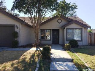 104 Silver Cypress Ct, Galt, CA 95632-2441