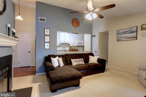 622 Southern Hills Dr, Arnold, MD 21012-2604