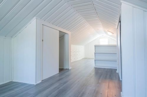 5218 Charloe St, Cincinnati OH  45227-1034 exterior