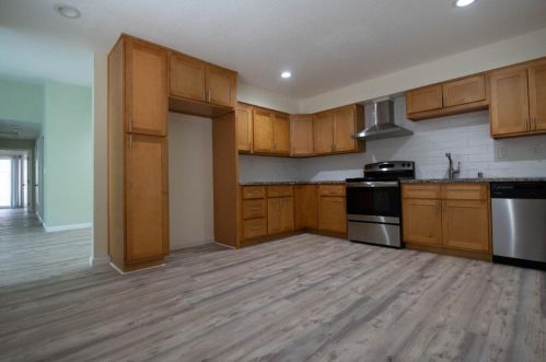 555 Conti Ct, San Jose, CA 95111-1902