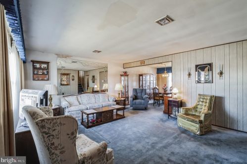 1704 37th St, Camden, NJ 08110-3708