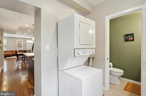 1227 20 St, Philadelphia PA 19146-4337 exterior