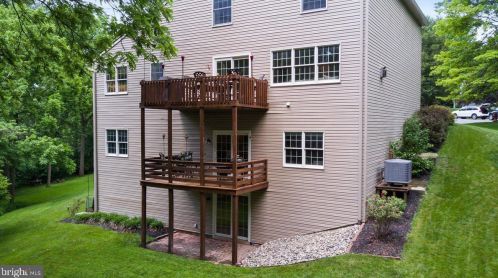 104 Cliff Ave, Lancaster PA  17602-4700 exterior