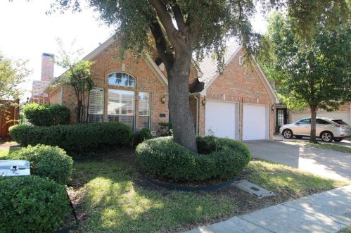 8652 Wellington Point Dr, Irving, TX 75063-4274