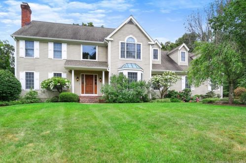98 Silver Spring Rd, Wilton CT  06897-1030 exterior