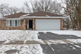 831 Hamlin Ave, Homewood IL  60422-1045 exterior