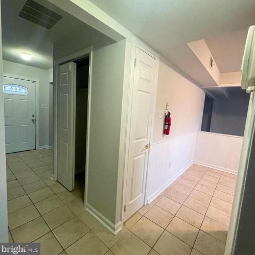 14 Toledo Ln, Willingboro, NJ 08046-3721