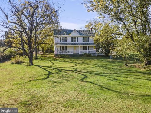 13400 Hershey Dr, Nokesville, VA 20181-2810