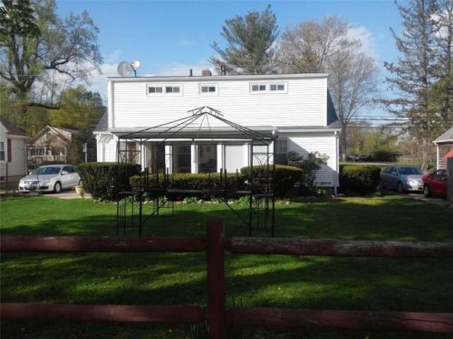 468 Great Rd, Lincoln, RI 02865-3947