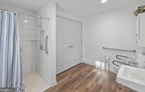 750 Walnut St, Hanover PA 17331-2051 exterior