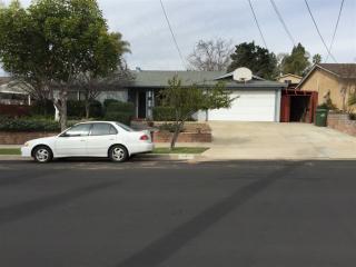 9242 Carita Rd, Santee, CA 92071-2104