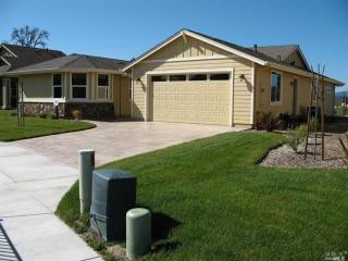 110 Haehl Creek Dr, Willits, CA 95490-5754