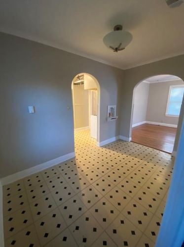 902 43rd St, Austin TX  78751-4405 exterior