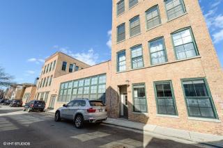 1231 Honore St, Chicago, IL 60622-3162