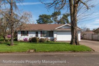 2765 Locust St, Springfield, OR 97477-7928