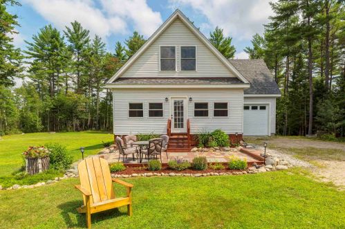 34 Courtland Dr, Danbury, NH 03230-4229