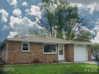 2003 State St, Pekin IL  61554-3926 exterior