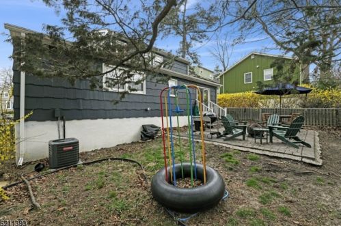 30 Highland Ave, Maplewood NJ  07040-1844 exterior