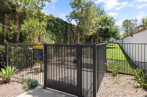 604 Water St, Anaheim CA  92805-4448 exterior