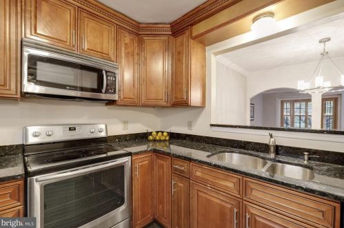 10962 Rampart Way, Silver Spring MD 20902-4765 exterior