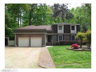 106 Lakeview Dr, Yorktown, VA 23692-3518