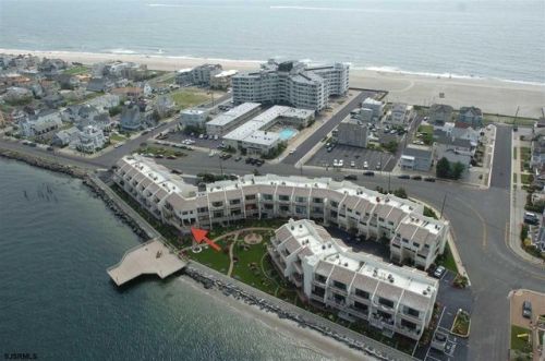 1607 Atlantic Ave, Atlantic City, NJ 08403-1001